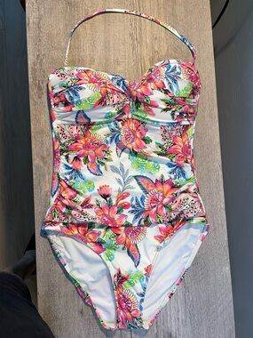 La Blanca White One-Piece Swimsuit with Pink & Multicolor Floral Print NWOT